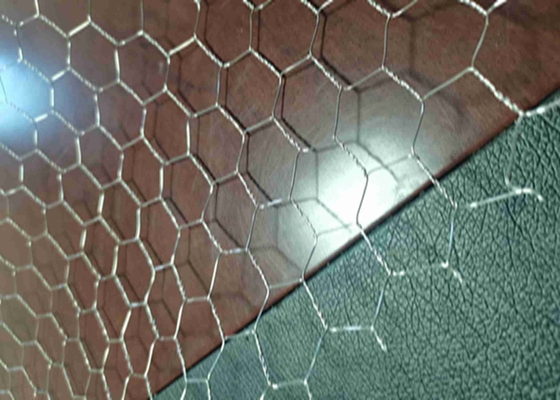 1/2" Hole 0.65mm Hexagonal Wire Mesh 1.8m Width Stainless Steel 304